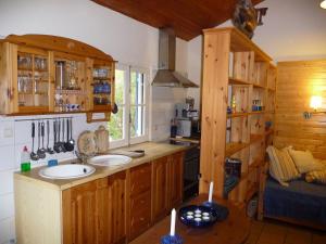 Foto dalla galleria di BLUE LAR a Santa Bárbara Altre 28 foto