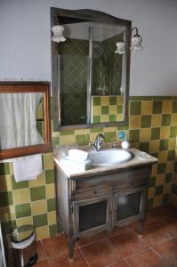 Casa Rural El Abuelo Quiko tesisinde bir banyo