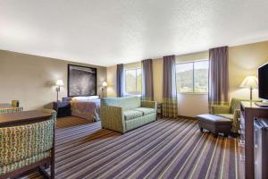 Gallery image of Super 8 by Wyndham Weston WV in Weston