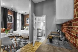 Posedenie v ubytovaní Cinema Rooms - Piotrkowska