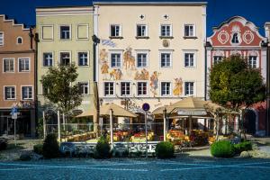 Budova, kde se hotel nachází