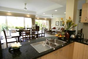 Cucina o angolo cottura di Paradise Links Resort Port Douglas