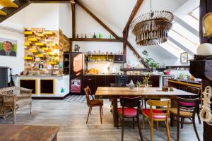 Posedenie v ubytovaní Das Nest Budapest