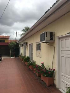 Gallery image of Hostal Don Nabil in Santa Cruz de la Sierra