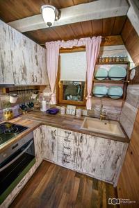 Gallery image of Traditional Guesthouse in Tr&iacute;kala