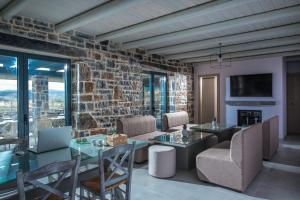 A seating area at Mandy Luxury Villa by Cretevasion