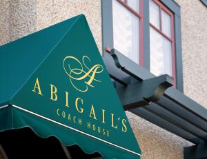 Certifikát, hodnocení, plakát nebo jiný dokument vystavený v ubytování Abigail's Hotel