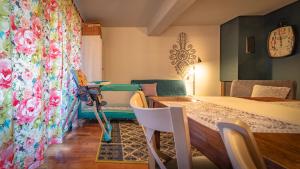 Posedenie v ubytovaní Apartament Wolny Czas