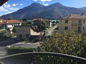 Üldine mäevaade või majutusasutusest IRIS 1 lago di Como pildistatud vaade