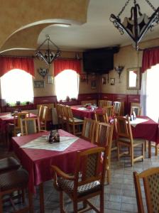 Restaurace v ubytování Főnix Fogadó
