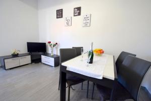 Fotografie z fotogalerie ubytování Apartments Mladenka v destinaci Malinska