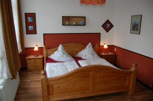 Postel nebo postele na pokoji v ubytování Wieting´s Hotel