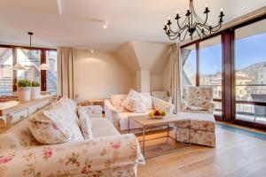 Posedenie v ubytovaní Apartamenty Oaza Deluxe Zakopane