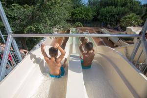 Hostia v ubytovaní Camping Sènia Caballo de Mar
