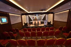 Posezení v ubytování Hotel Vashanth Krishna