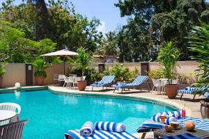 Bazén v ubytování Bliss Resort nebo v jeho okolí