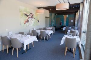 Gallery image of La Sorelle Hôtel Golf et Restaurant in Villette-sur-ain