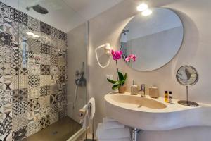 Koupelna v ubytování Sciala Ortigia B&B + 21 fotografií