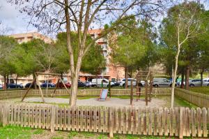 Vonkajšia záhrada v ubytovaní Apartamento "El Lilà 2" - Parking incluido