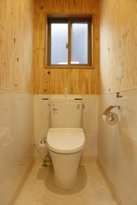A bathroom at Hostel Fish in a River