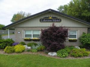 Lakeview Motel