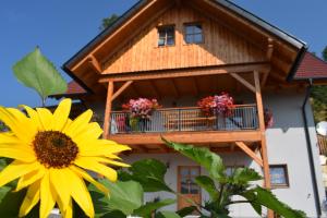 Balkón nebo terasa v ubytování Ferienhaus Schleinzer