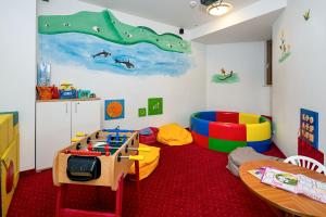 Miniclub di Apart-Hotel Aurora Fiss
