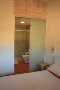 Phòng tắm tại Hotel Rural Las Encinas