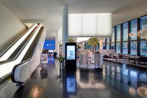 
The lobby or reception area at Hyperion Hotel Basel
