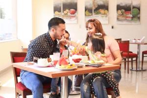 Khách lưu trú tại Olimpo Hotel & Suites