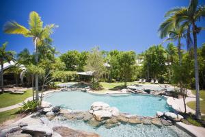 Piscina di Paradise Links Resort Port Douglas o nelle vicinanze
