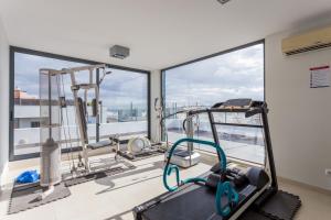 ラゴスにあるLagos Marina apartment with pool & gymのギャラリーの写真