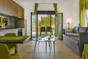 Posedenie v ubytovaní Νautilus luxury apartments