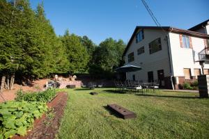 Zahrada ubytování Blue Spruce Motel