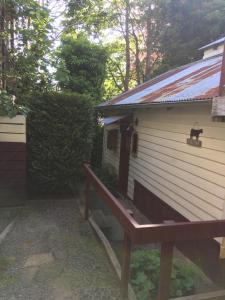 Gallery image of Stone's Throw Cottage Bed and Breakfast in Belgrave