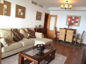 A seating area at Playa Paraiso 27A