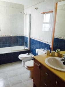 A bathroom at Playa Paraiso 27A