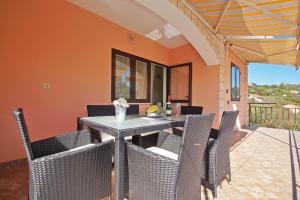 Balkón nebo terasa v ubytování Holiday Home Pelegrin