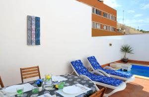 Bazén v ubytování Eureka ! Calle el Roque, urbanización la Caracola. Corralejo, Fuerteventura nebo v jeho okolí