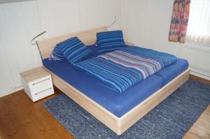 Llit o llits en una habitació de Ferienhaus Schils