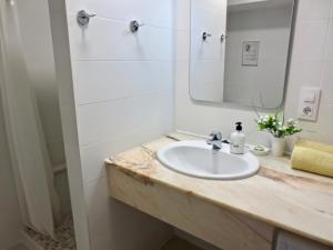 Łazienka w obiekcie Clubrent - Townhouse La Merced