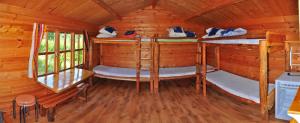 Postel nebo postele na pokoji v ubytování Campsite Leiputrija