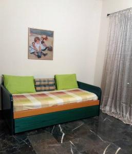 Kép Comfortable 4th fl flat ideal for up to 8 people szállásáról Pírgoszban a galériában
