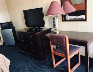 Kuchyň nebo kuchyňský kout v ubytování Executive Inn Texarkana