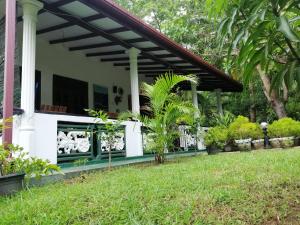 Zahrada ubytování Sigiri Saman Home Stay + 37 fotografií