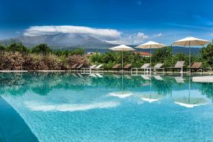 Bazén v ubytování Ramo d'Aria Etna Boutique Hotel nebo v jeho okolí