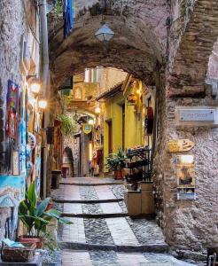 Gallery image of Stardust - Bedbluesky in Dolceacqua