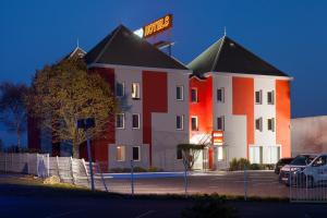 Gallery image of ENZO HOTELS Chalons en Champagne in Saint-Martin-sur-le-Pré