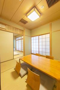 The business area and/or conference room at Hotel Landmark Wakayama