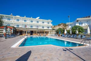 Bazén v ubytování Georgia Plus - All Inclusive nebo v jeho okolí